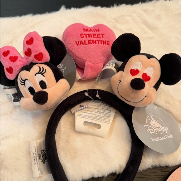 Disney Accessories - Disney parks plush valentines Pink and Black Mickey and Minnie Headband 4 pieces